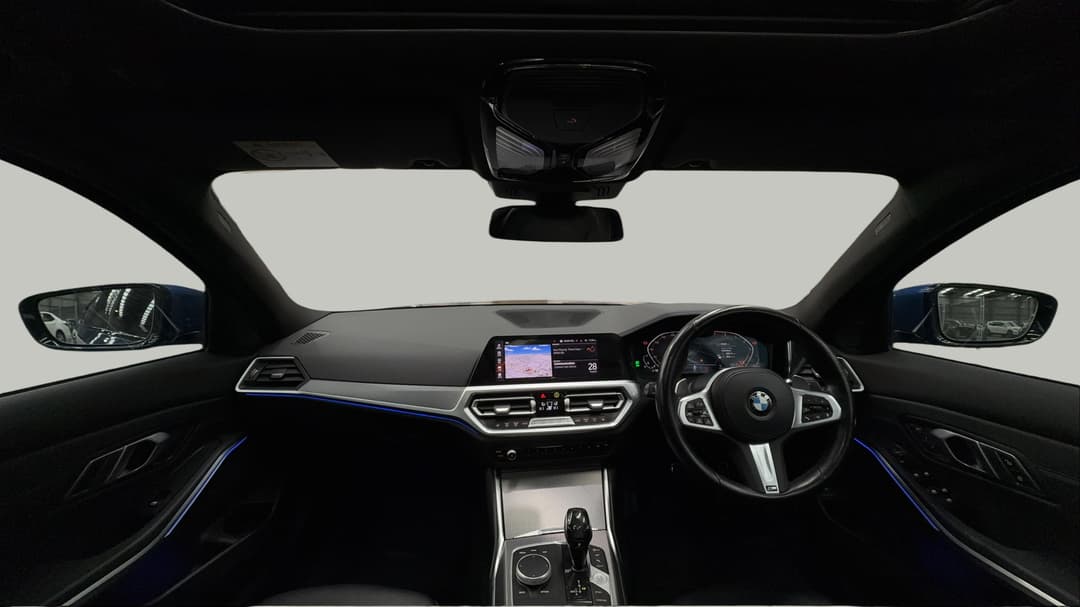 2021 BMW 3 30i M Sport, Automatic, 65306 km, Dashboard View