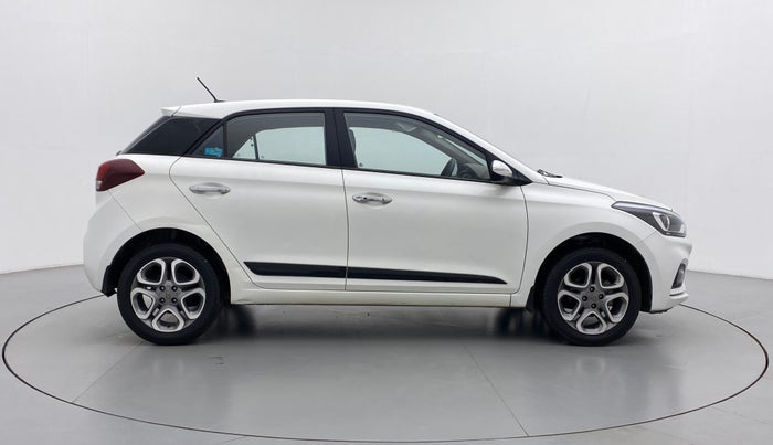 2018 Hyundai Elite i20 ASTA 1.2 (O), Petrol, Manual, 24,193 km, Right Side View