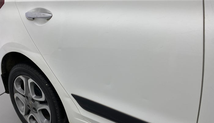 2018 Hyundai Elite i20 ASTA 1.2 (O), Petrol, Manual, 24,193 km, Right rear door - Slightly dented