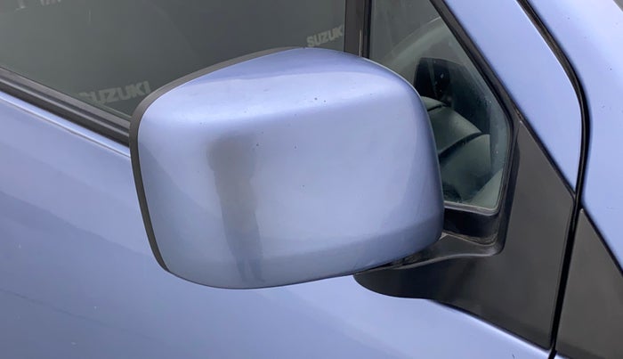2012 Maruti Wagon R 1.0 VXI, Petrol, Manual, 30,121 km, Right rear-view mirror - Cover has minor damage