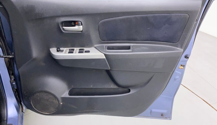 2012 Maruti Wagon R 1.0 VXI, Petrol, Manual, 30,121 km, Driver Side Door Panels Control