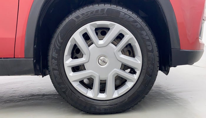 2017 Maruti Vitara Brezza VDI, Diesel, Manual, 24,367 km, Right Front Tyre