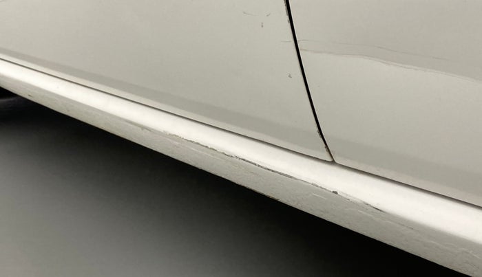 2011 Volkswagen Polo COMFORTLINE 1.2L PETROL, Petrol, Manual, 93,764 km, Left running board - Minor scratches