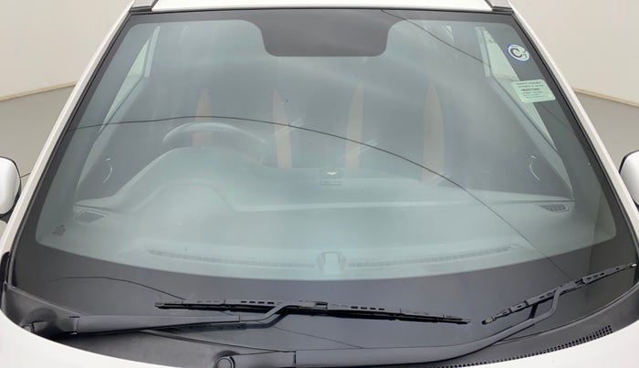 2015 Hyundai i20 Active 1.2 SX, Petrol, Manual, 62,086 km, Front windshield - Minor spot on windshield