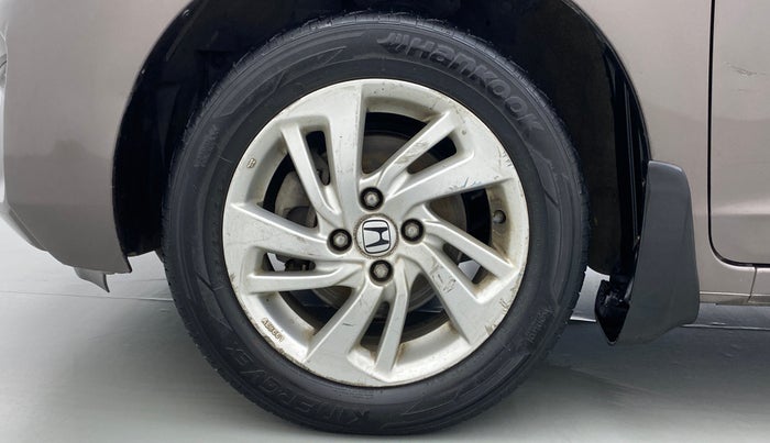 2015 Honda Jazz 1.2 V MT, Petrol, Manual, 68,736 km, Left Front Wheel