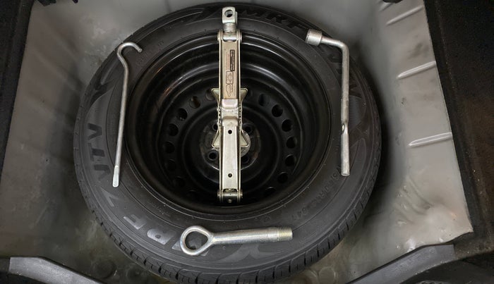 2015 Honda Jazz 1.2 V MT, Petrol, Manual, 68,736 km, Spare Tyre