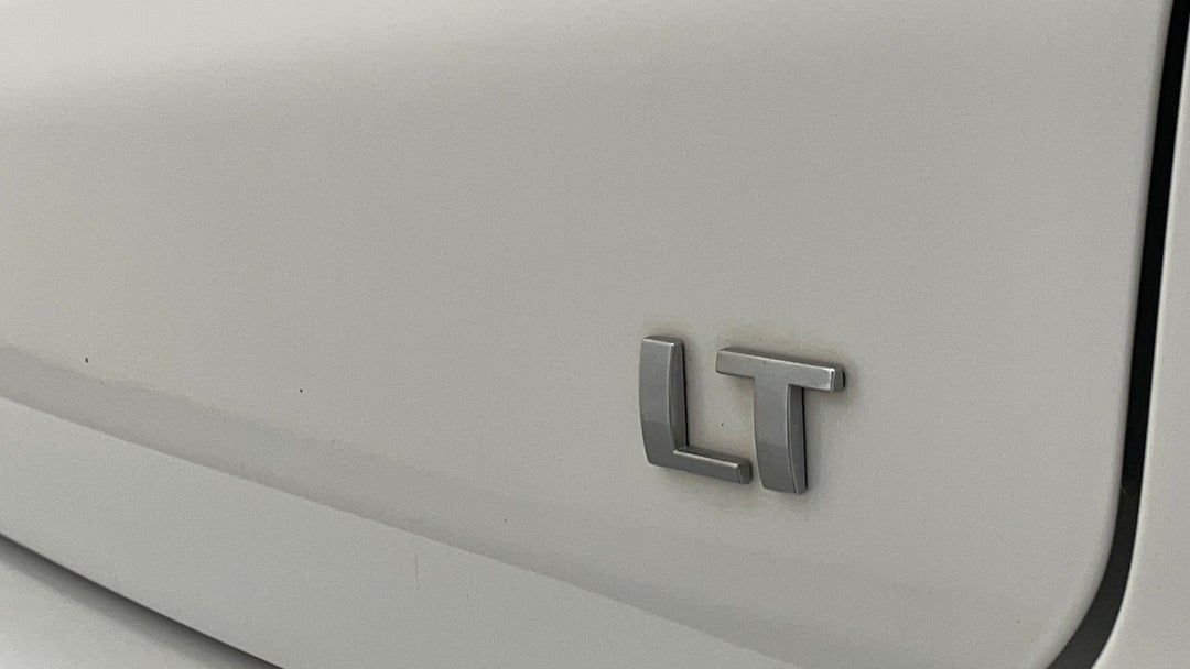 Badge (Boot Right Side)