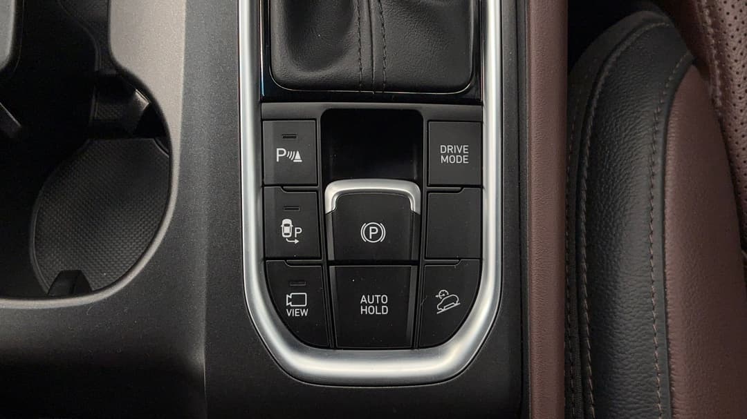 2018 Hyundai Santa Fe Highlander Crdi Dark Burg AWD, Automatic, 143188 km, Handbrake