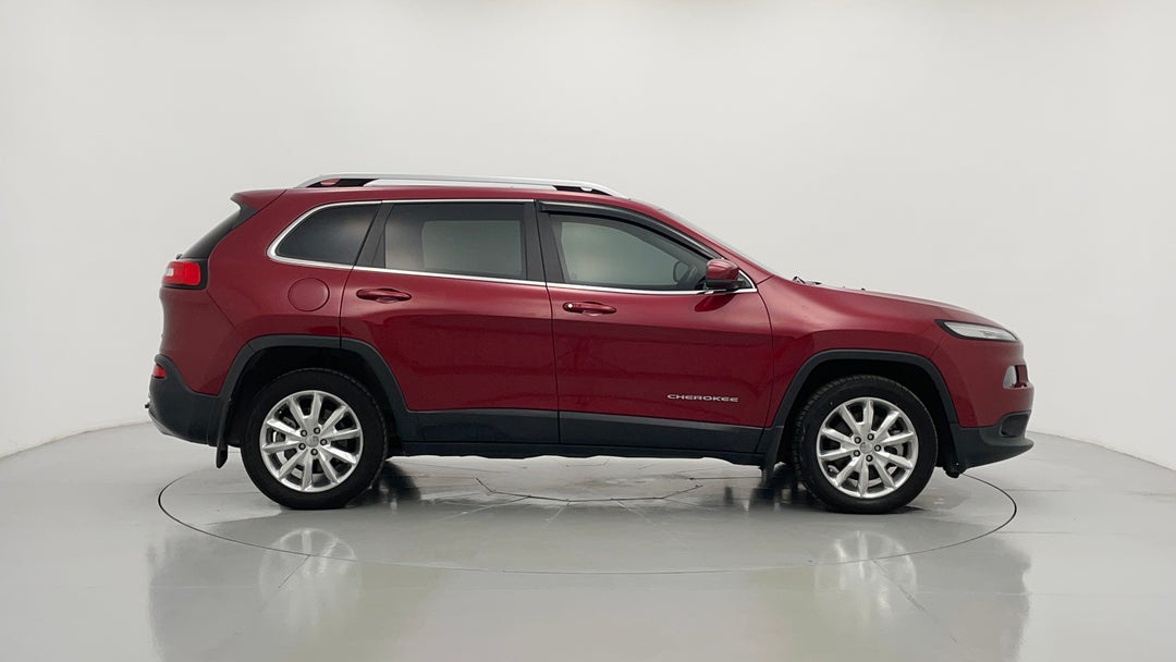 2015 Jeep Cherokee Limited (4x4), Automatic, 84331 km, Right Side View