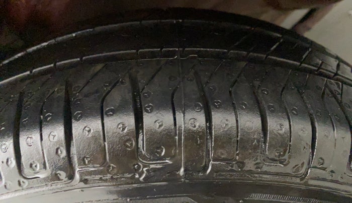 2012 Maruti Alto K10 VXI P, Petrol, Manual, 23,271 km, Left Rear Tyre Tread