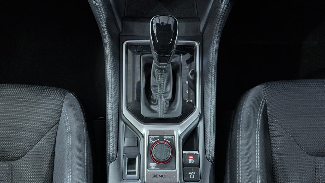 2024 Subaru Forester 2.5i (AWD), Automatic, 39036 km, Gear Lever 