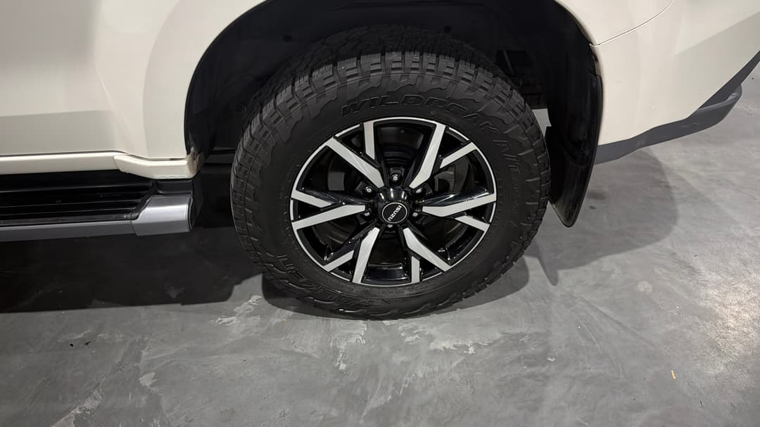 2020 Isuzu MU-X Ls-t (4x2), Automatic, 92789 km, Left Rear Wheel