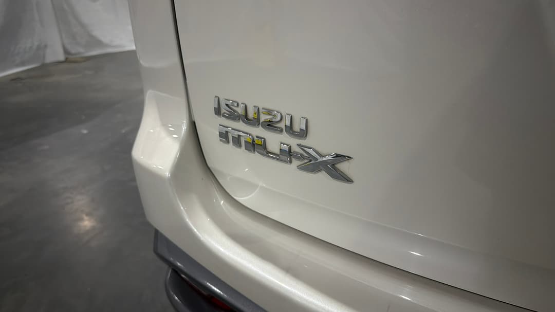2020 Isuzu MU-X Ls-t (4x2), Automatic, 92789 km, Badge (Boot Left Side)