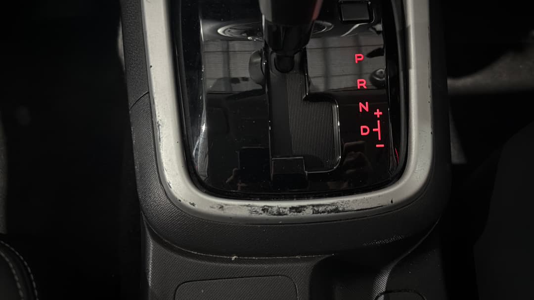 2020 Isuzu MU-X Ls-t (4x2), Automatic, 92789 km, Gear Lever Body Scuff