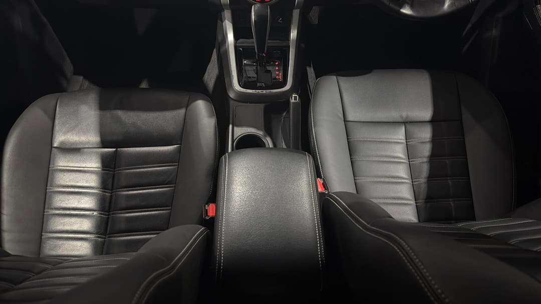 2020 Isuzu MU-X Ls-t (4x2), Automatic, 92789 km, Center Console