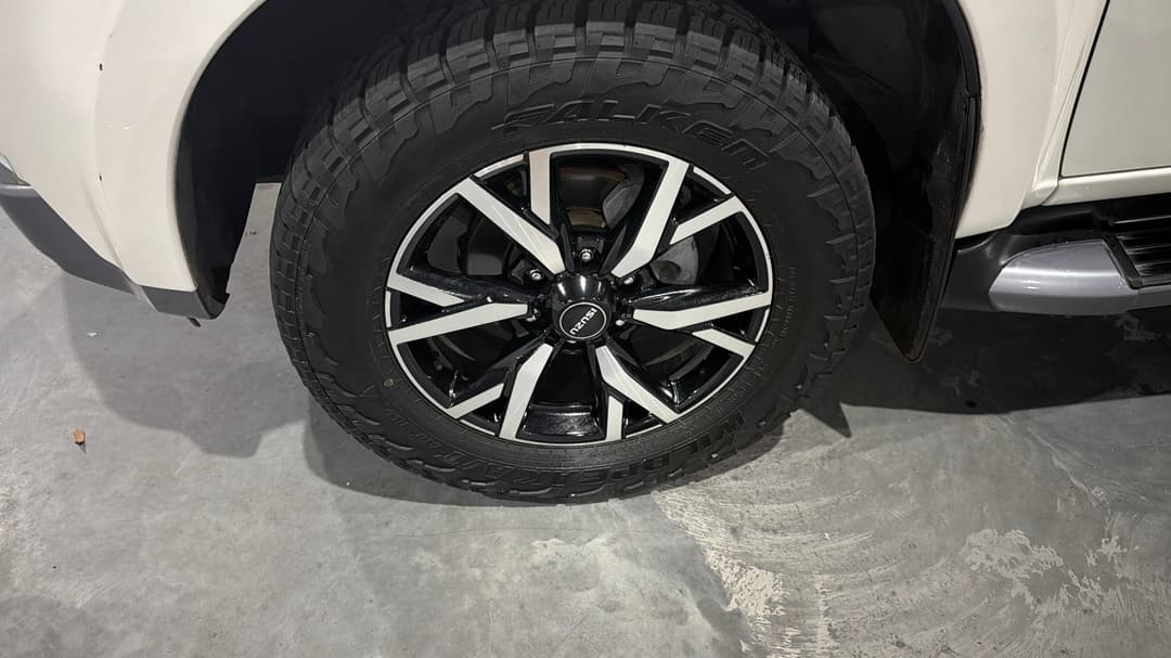 2020 Isuzu MU-X Ls-t (4x2), Automatic, 92789 km, Left Front Wheel