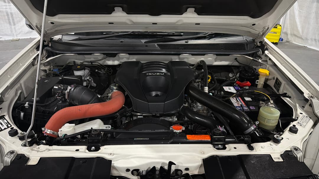 2020 Isuzu MU-X Ls-t (4x2), Automatic, 92789 km, Open Bonnet (Engine)
