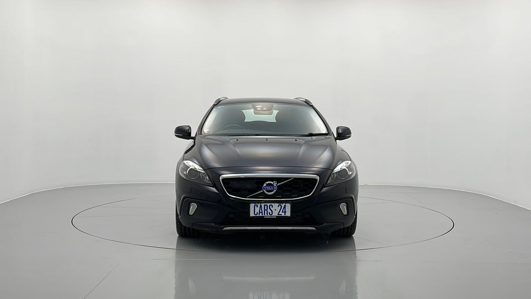 2015 Volvo V40 D4 Luxury, Automatic, 39486 km, Front View