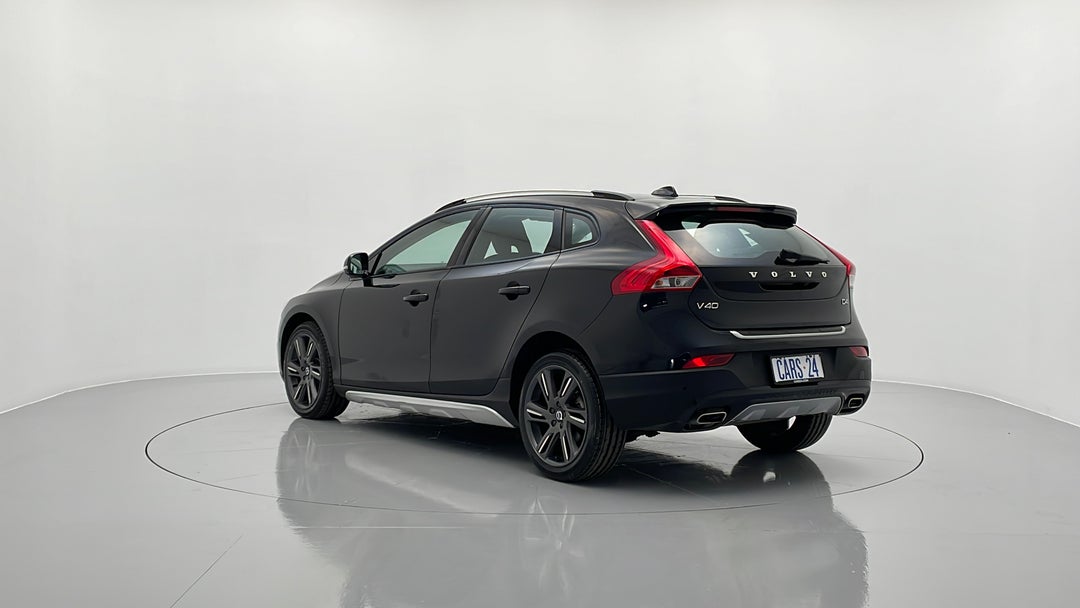 2015 Volvo V40 D4 Luxury, Automatic, 39486 km, Left Back Diagonal (45- Degree) View