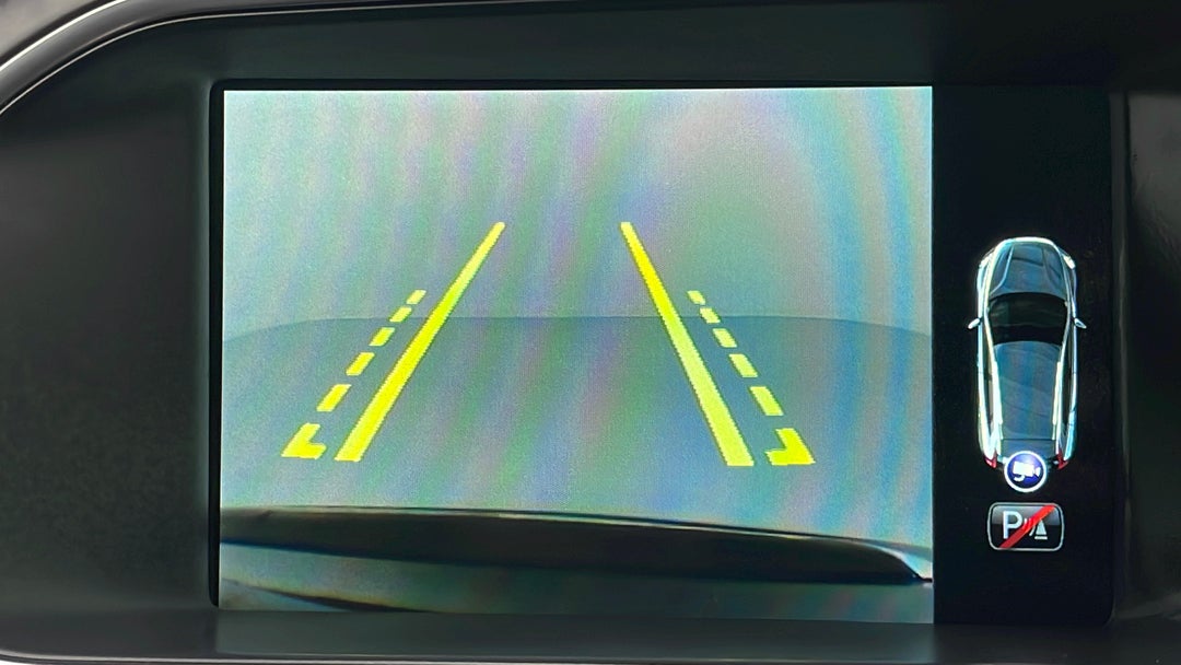 2015 Volvo V40 D4 Luxury, Automatic, 39486 km, Parking Camera