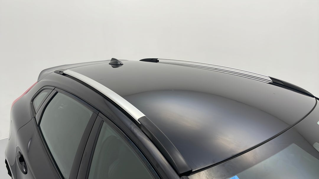 2015 Volvo V40 D4 Luxury, Automatic, 39486 km, Roof/Sunroof View