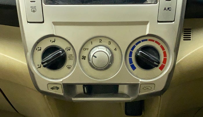 2011 Honda City 1.5L I-VTEC S MT, Petrol, Manual, 80,436 km, AC Unit - Main switch light not functional