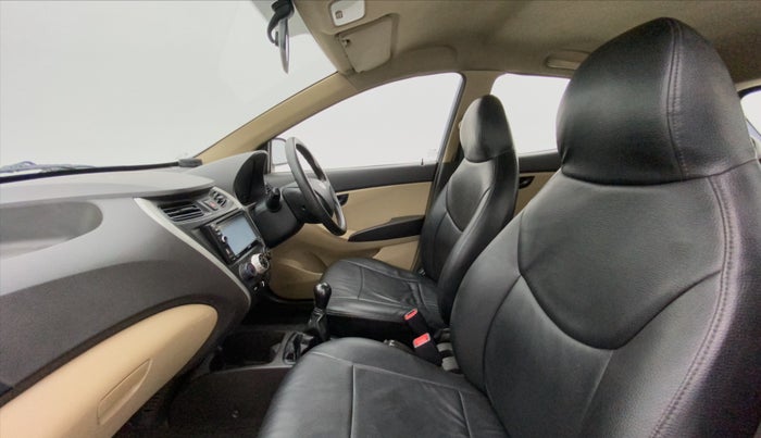 2012 Hyundai Eon ERA, Petrol, Manual, 63,137 km, Right Side Front Door Cabin