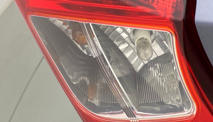 2012 Hyundai Eon ERA, Petrol, Manual, 63,137 km, Left tail light - Reverse gear light not functional