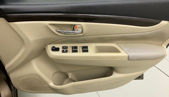 2015 Maruti Ciaz ZXI, Petrol, Manual, 86,689 km, Driver Side Door Panels Control