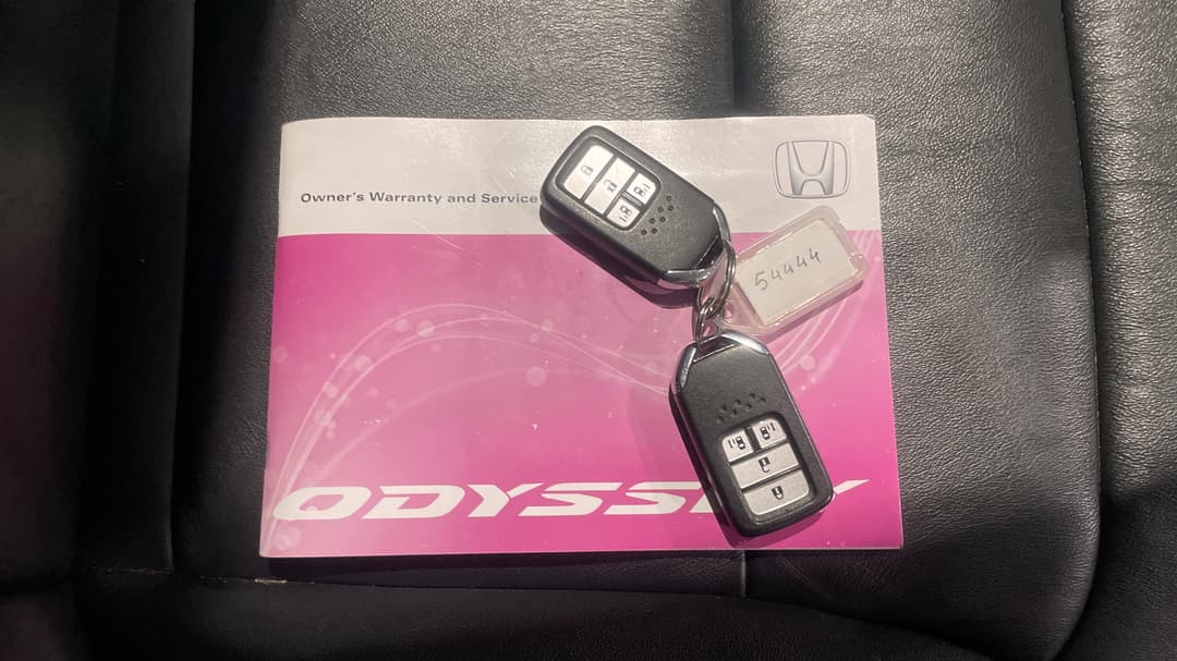 2019 Honda Odyssey Vti-l, Automatic, 68437 km, Key Close-up