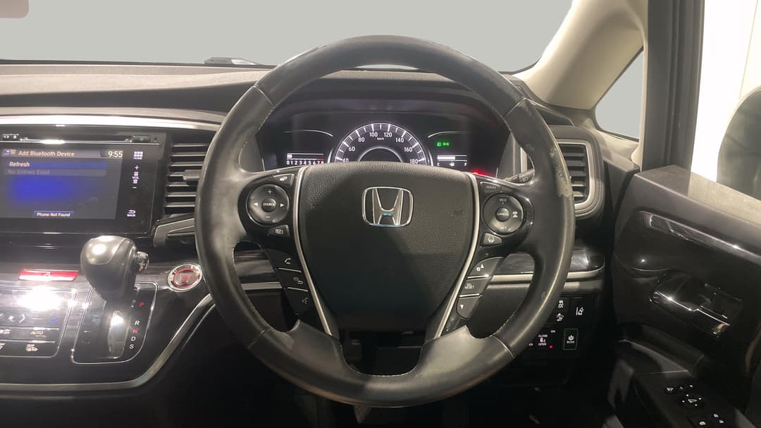 2019 Honda Odyssey Vti-l, Automatic, 68437 km, Steering Wheel Close-up