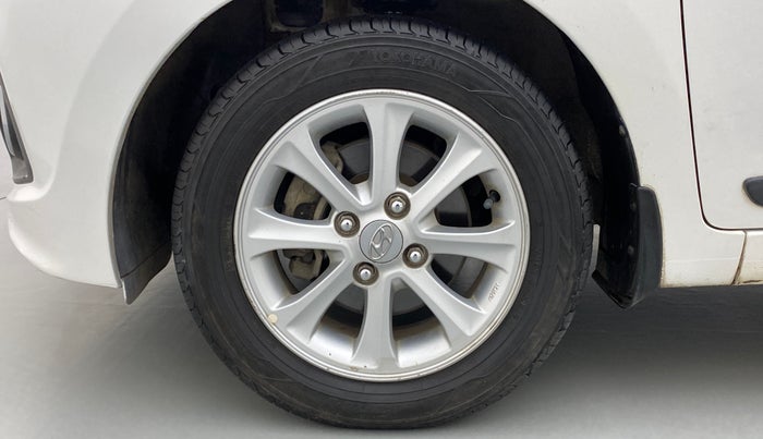 2014 Hyundai Grand i10 ASTA 1.2 AT VTVT, Petrol, Automatic, 60,879 km, Left Front Wheel