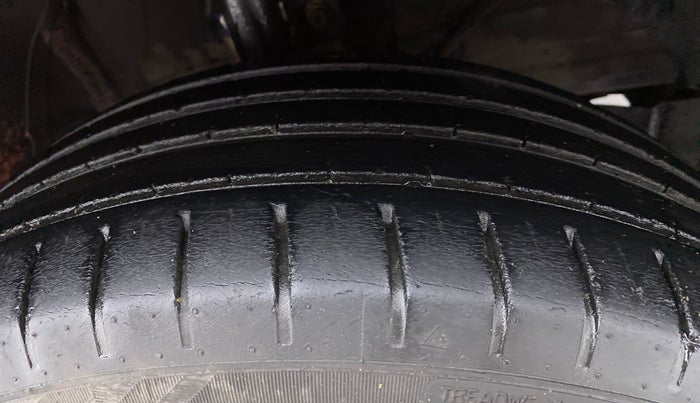 2019 Maruti Baleno ALPHA PETROL 1.2, Petrol, Manual, 38,653 km, Right Front Tyre Tread