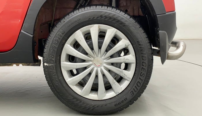 2016 Mahindra Kuv100 K4+ 6 STR, Petrol, Manual, 26,143 km, Left Rear Wheel