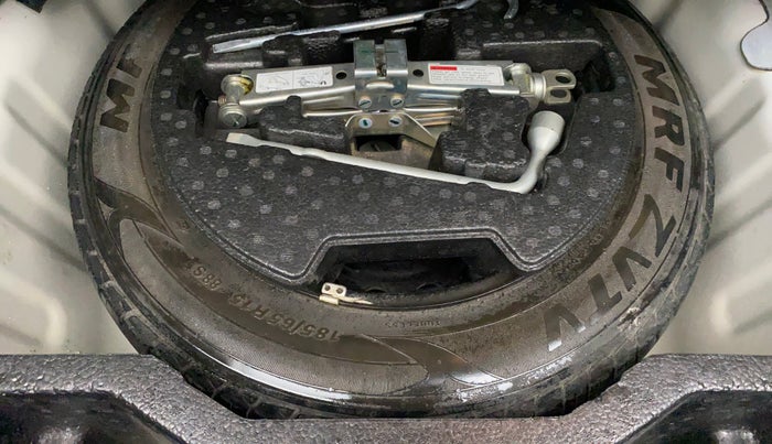 2018 Maruti Ciaz SIGMA 1.4 MT PETROL, CNG, Manual, 55,081 km, Spare Tyre