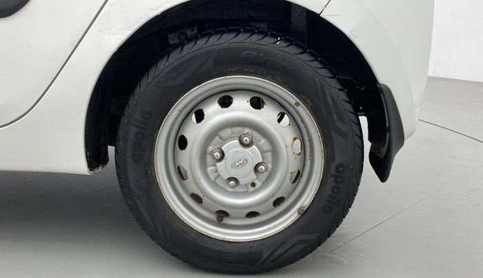 2018 Hyundai Eon ERA PLUS, Petrol, Manual, 19,450 km, Left Rear Wheel