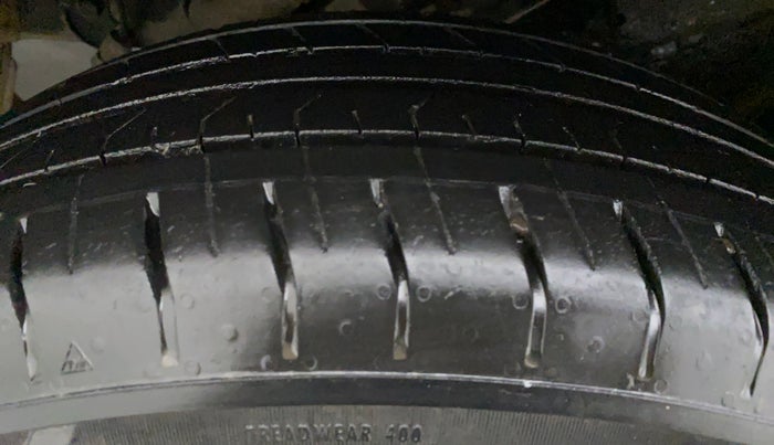 2019 Hyundai VENUE S MT 1.2 KAPPA, Petrol, Manual, 15,371 km, Left Front Tyre Tread