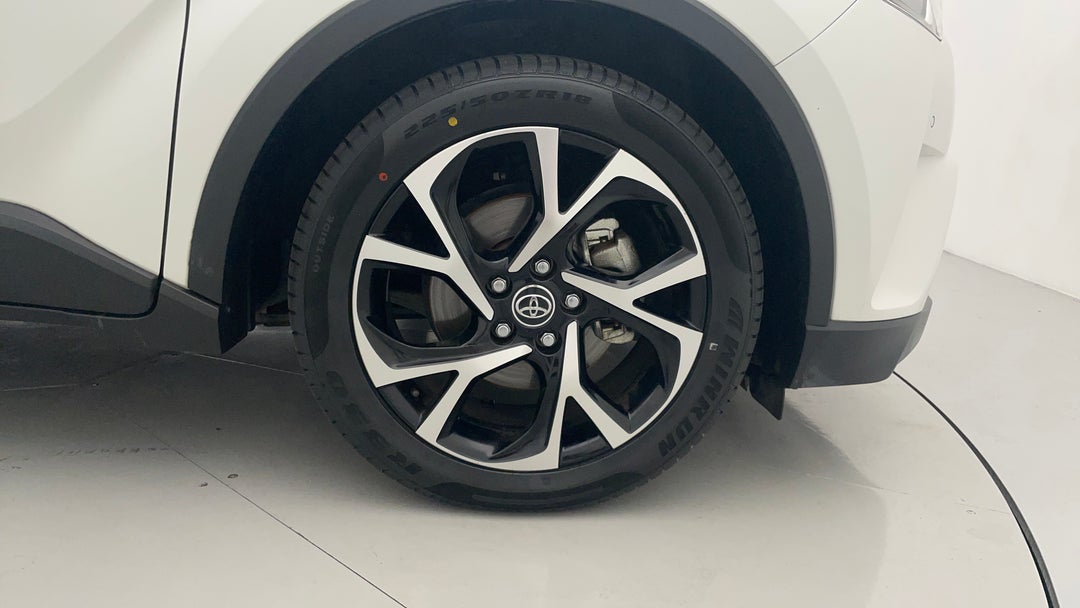 2017 Toyota C-HR Koba (2wd), Automatic, 97125 km, Right Front Wheel