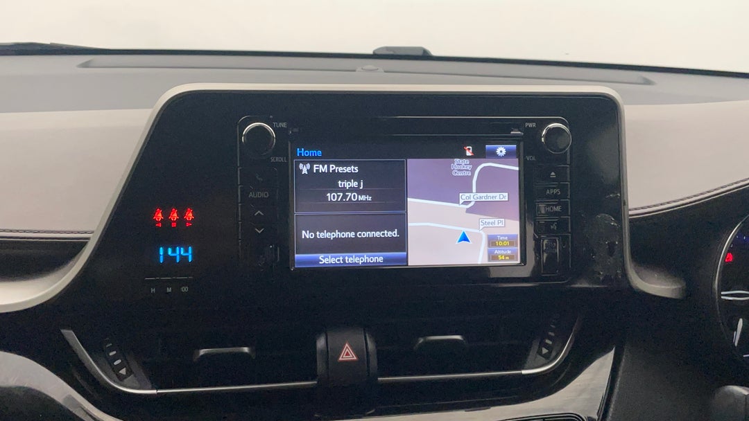 2017 Toyota C-HR Koba (2wd), Automatic, 97125 km, Infotainment System