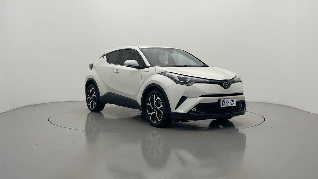 2017 Toyota C-HR Koba (2wd), Automatic, 97125 km, Right Front Diagonal (45- Degree) View