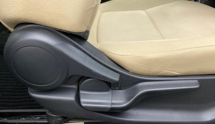 2018 Honda Amaze 1.2 SAT I VTEC, CNG, Automatic, 94,037 km, Driver Side Adjustment Panel