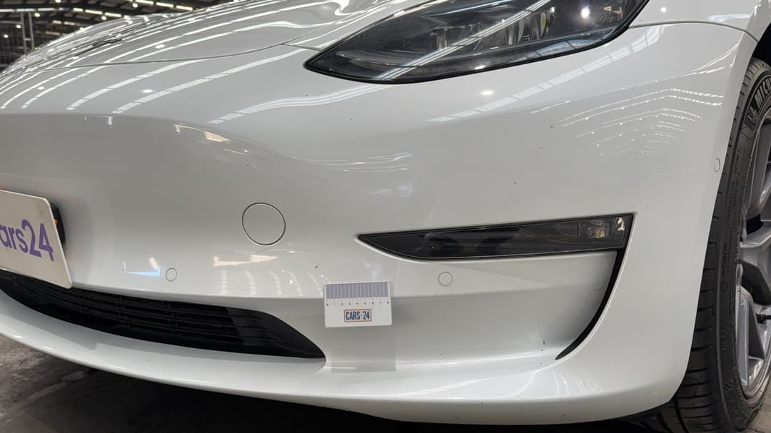 2023 Tesla Model 3 Long Range, Automatic, 59980 km, Bumper Front Chip