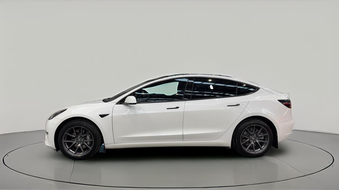 2023 Tesla Model 3 Long Range, Automatic, 59980 km, Left Side View