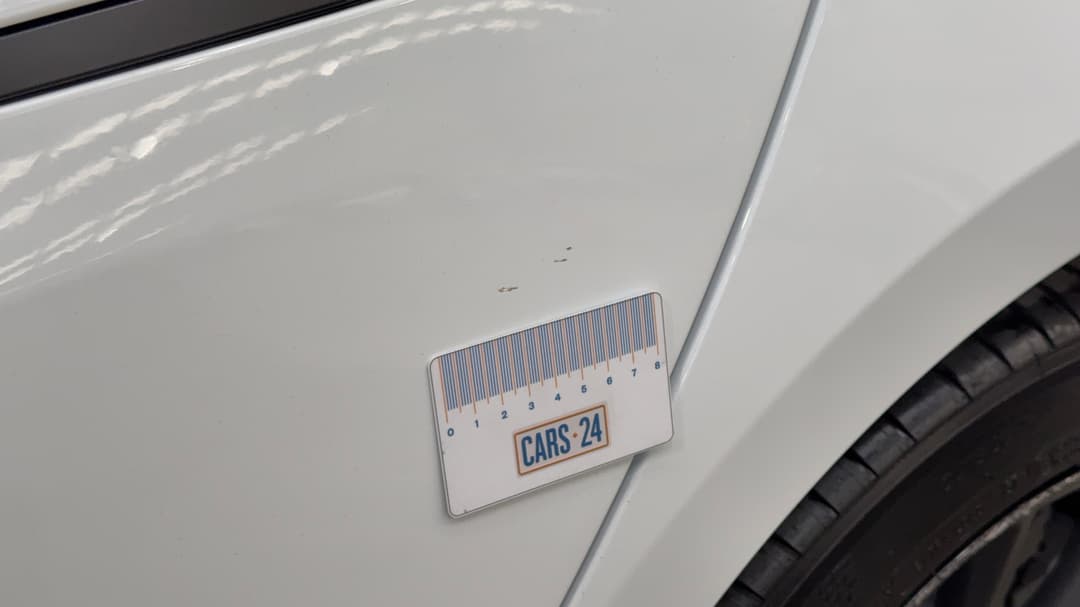 2023 Tesla Model 3 Long Range, Automatic, 59980 km, Doors Rear LHS Chip
