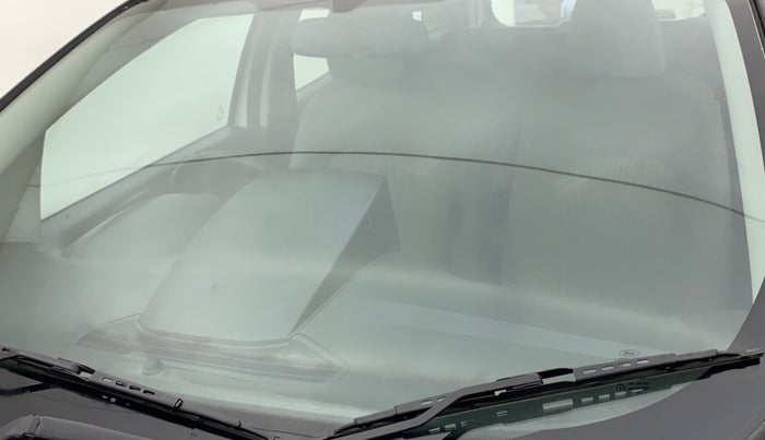 2016 Ford Ecosport TITANIUM 1.5L PETROL AT, Petrol, Automatic, 24,306 km, Front windshield - Minor spot on windshield