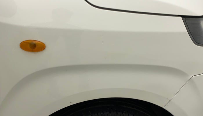 2022 Maruti New Wagon-R LXI 1.0, Petrol, Manual, 13,984 km, Right fender - Minor scratches