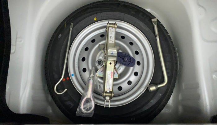 2022 Maruti New Wagon-R LXI 1.0, Petrol, Manual, 13,984 km, Spare Tyre