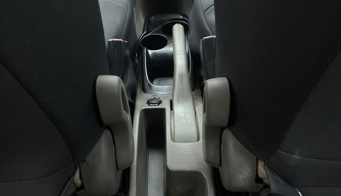 2013 Hyundai i10 MAGNA 1.1 IRDE2, Petrol, Manual, 34,570 km, Driver Side Adjustment Panel
