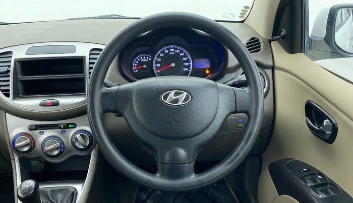 2013 Hyundai i10 MAGNA 1.1 IRDE2, Petrol, Manual, 34,570 km, Steering Wheel Close Up
