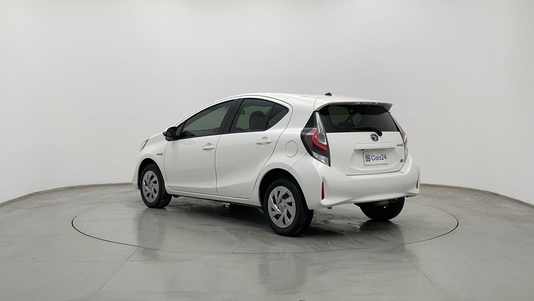 Left Back Diagonal (45- Degree) View